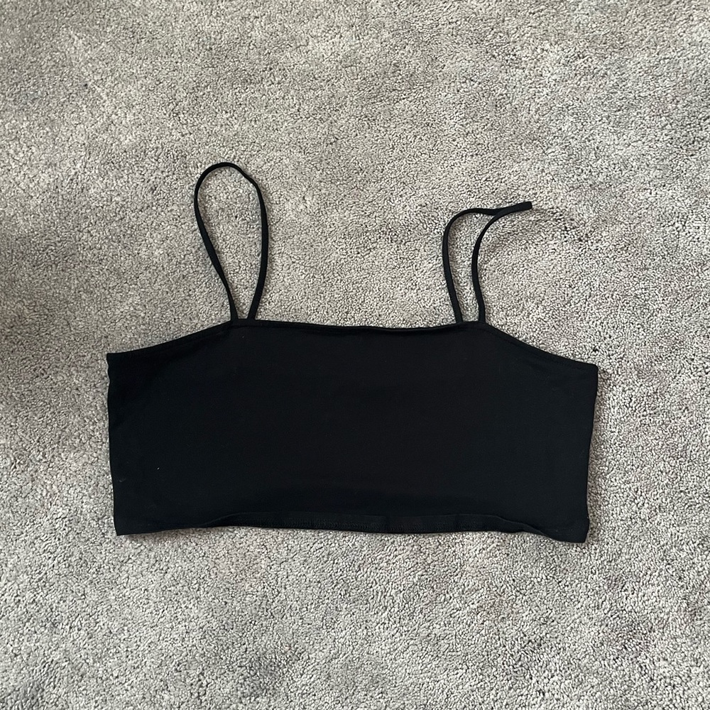 H&M black crop top